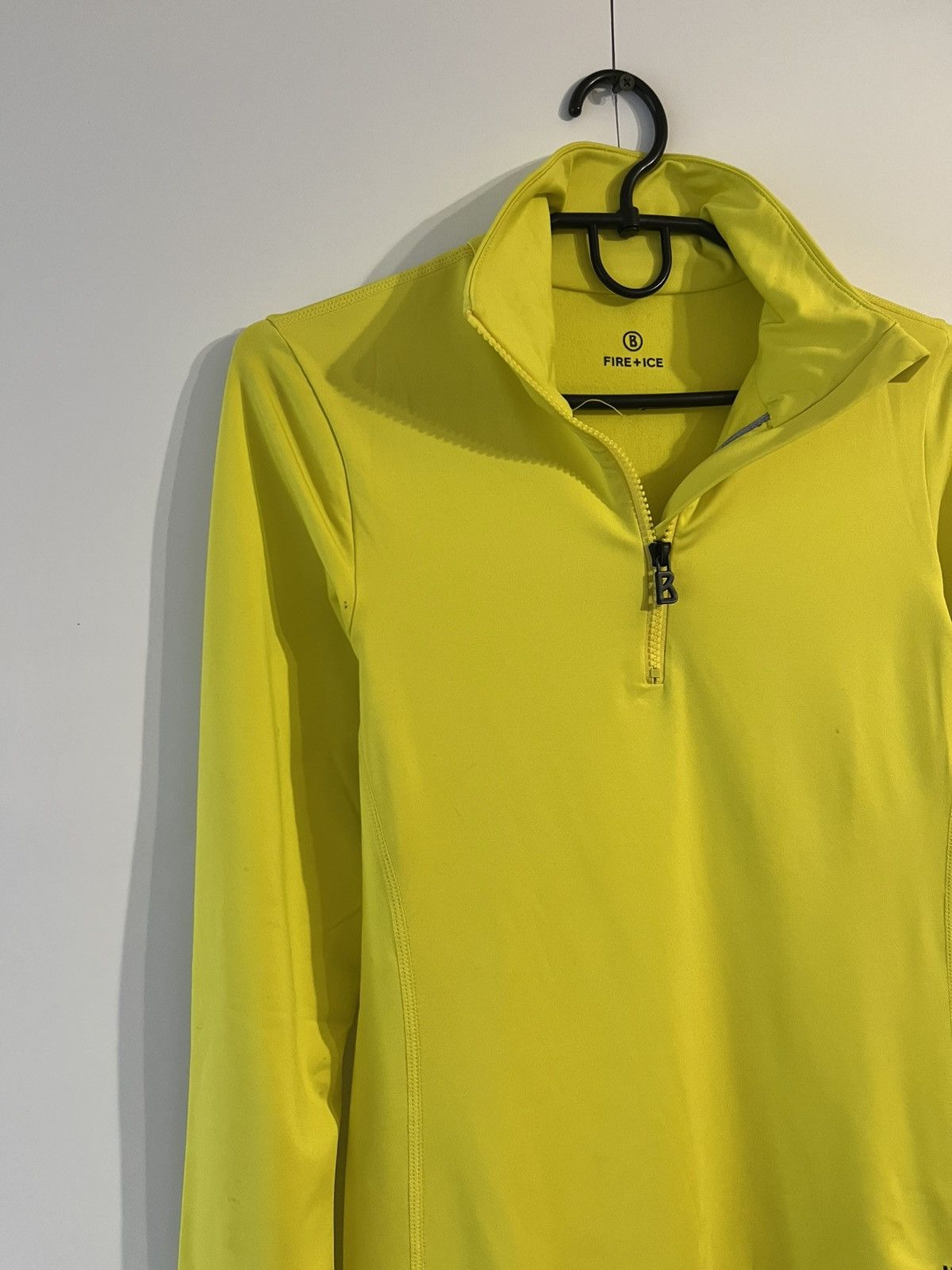 Bogner Bogner Fire + Ice Mock Neck Long Sleeve Sweatshirt Size S / US 4 / IT 40 - 2 Thumbnail