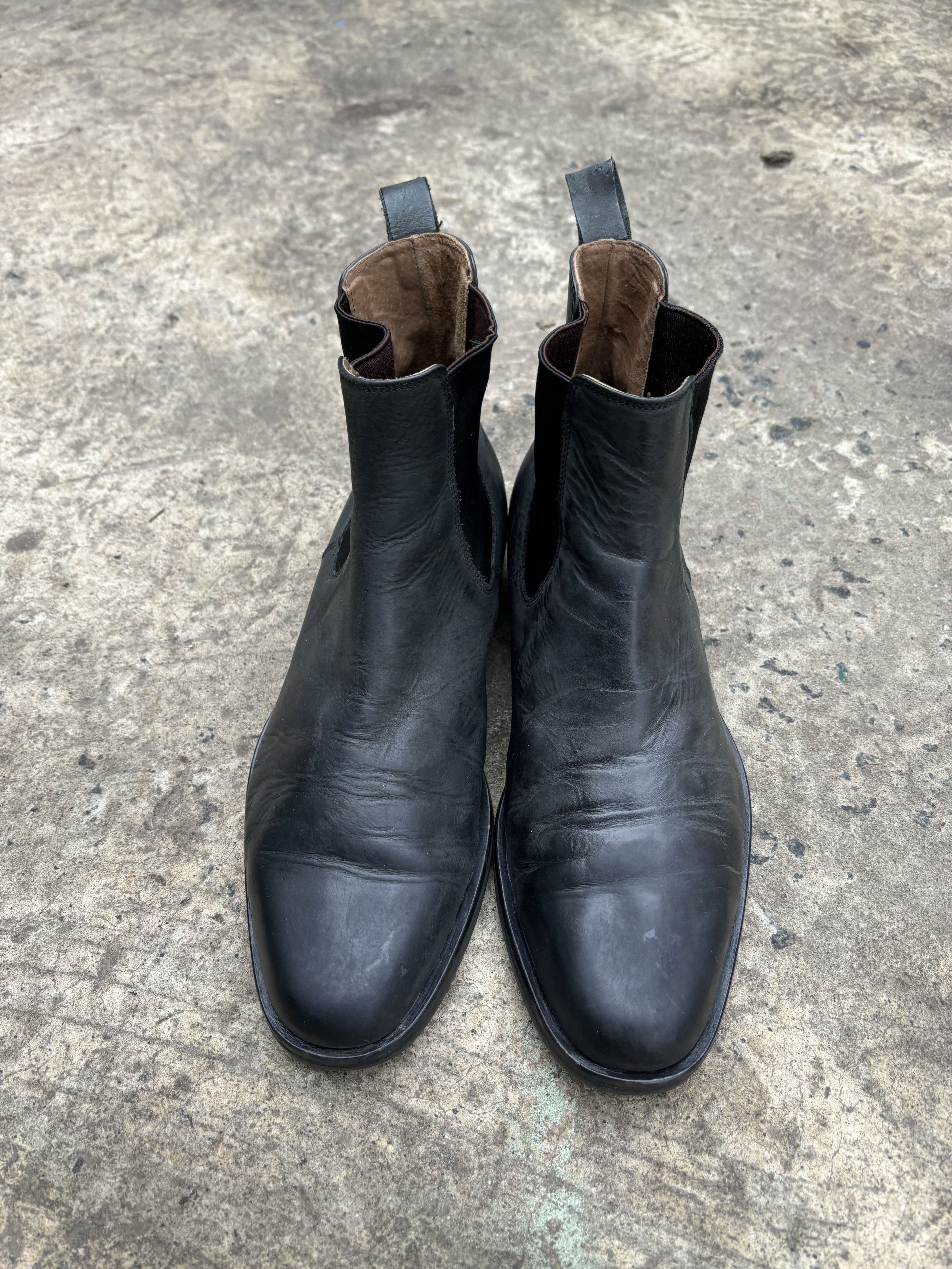 Russell & Bromley Russell Bromley Chelsea Boots Size US 9 / EU 42 - 2 Thumbnail