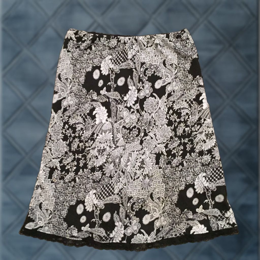 Vintage Soft Works Skirt Midi Black Floral A-Line Elastic Waist Lined Pull On Size 10 Women Size 32" / US 10 / IT 46 - 1 Thumbnail