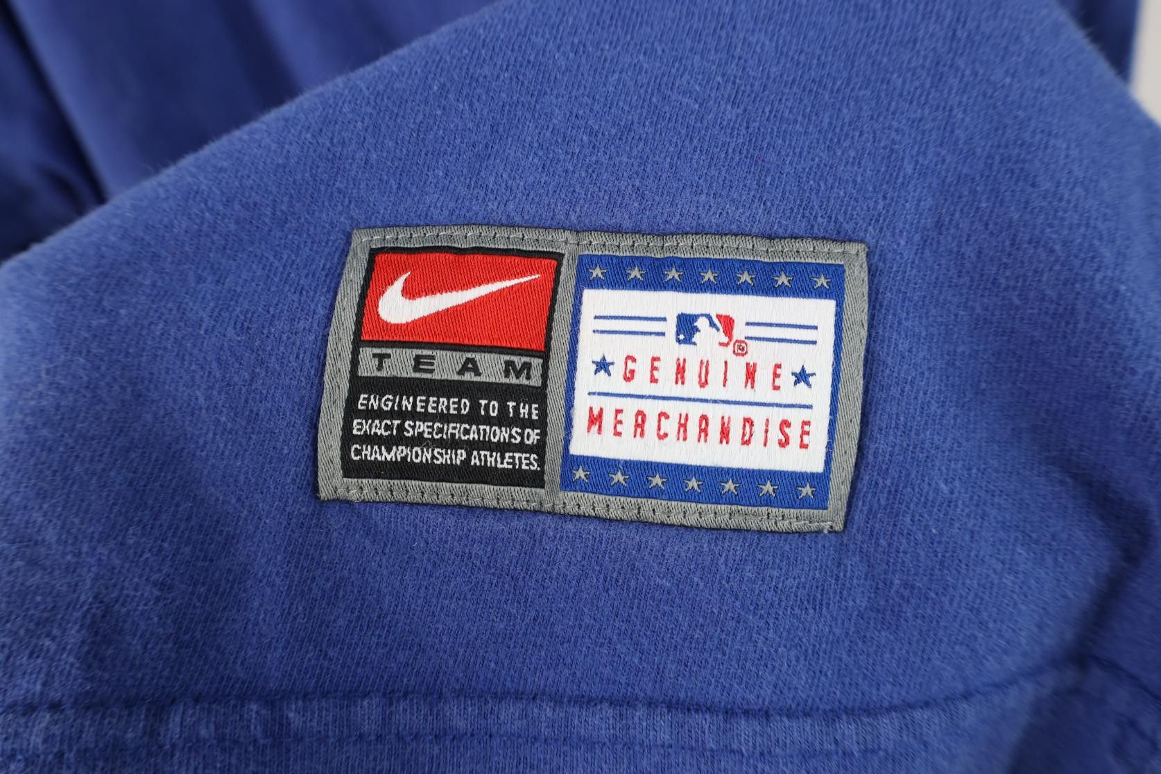 Nike Vintage Nike Swoosh Chicago Cubs Baseball T-Shirt Blue Size US XL / EU 56 / 4 - 7 Thumbnail