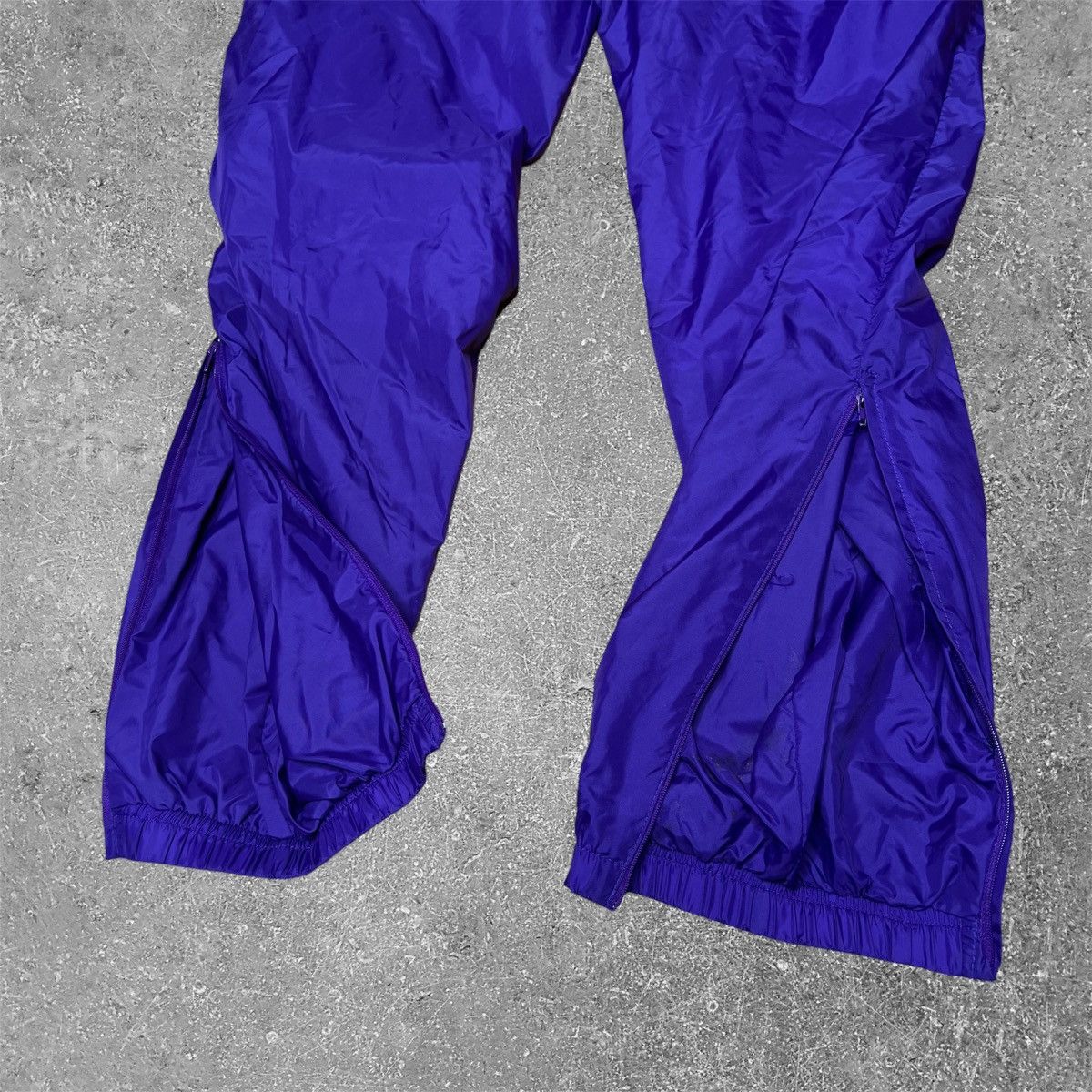 Nike × Vintage Vintage VTG 90s Nike Purple Nylon Track Pants XS Size US 29 - 7 Thumbnail