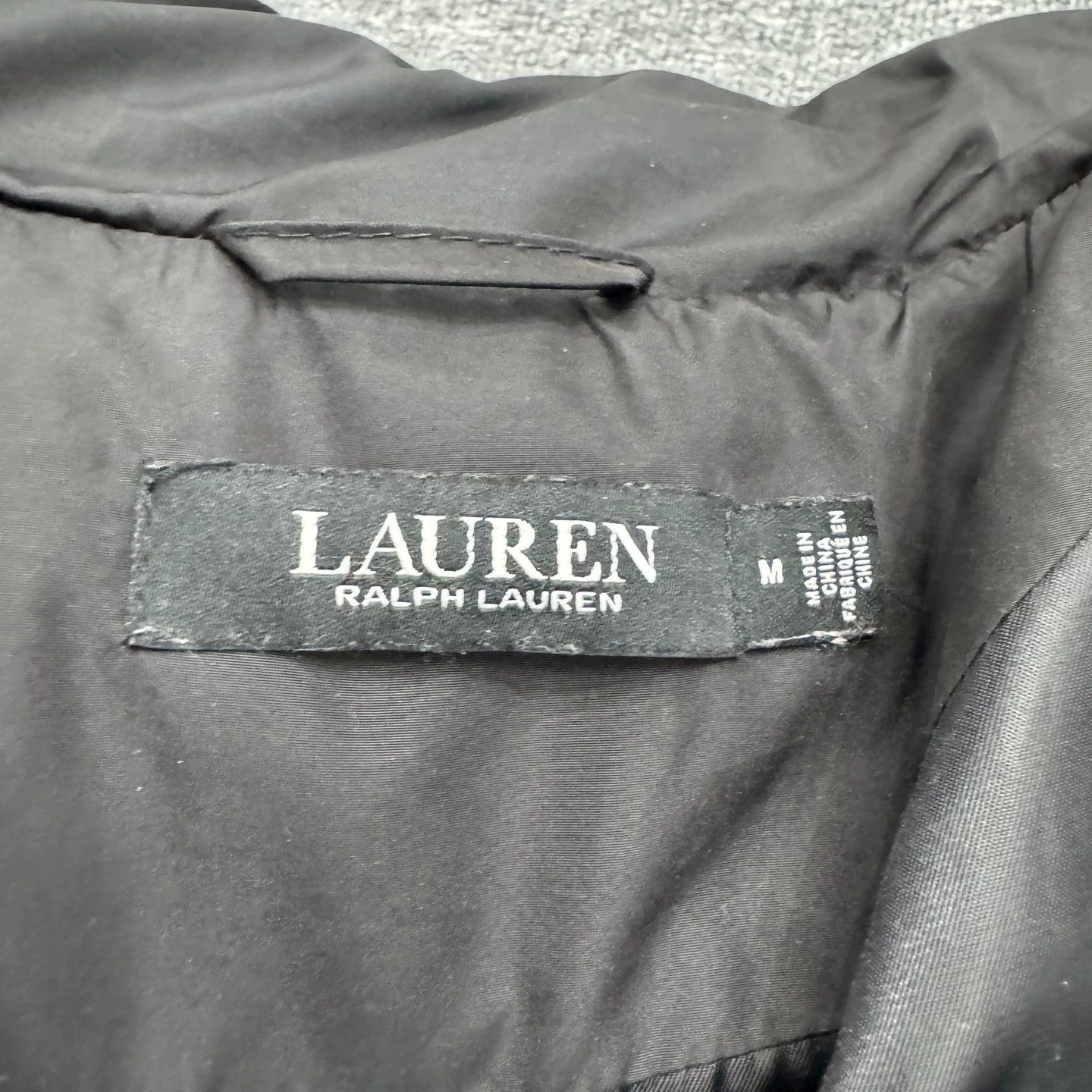 Polo Ralph Lauren Ralph Lauren Embroidered Badge Down Jacket 98 New M Size M / US 6-8 / IT 42-44 - 3 Thumbnail