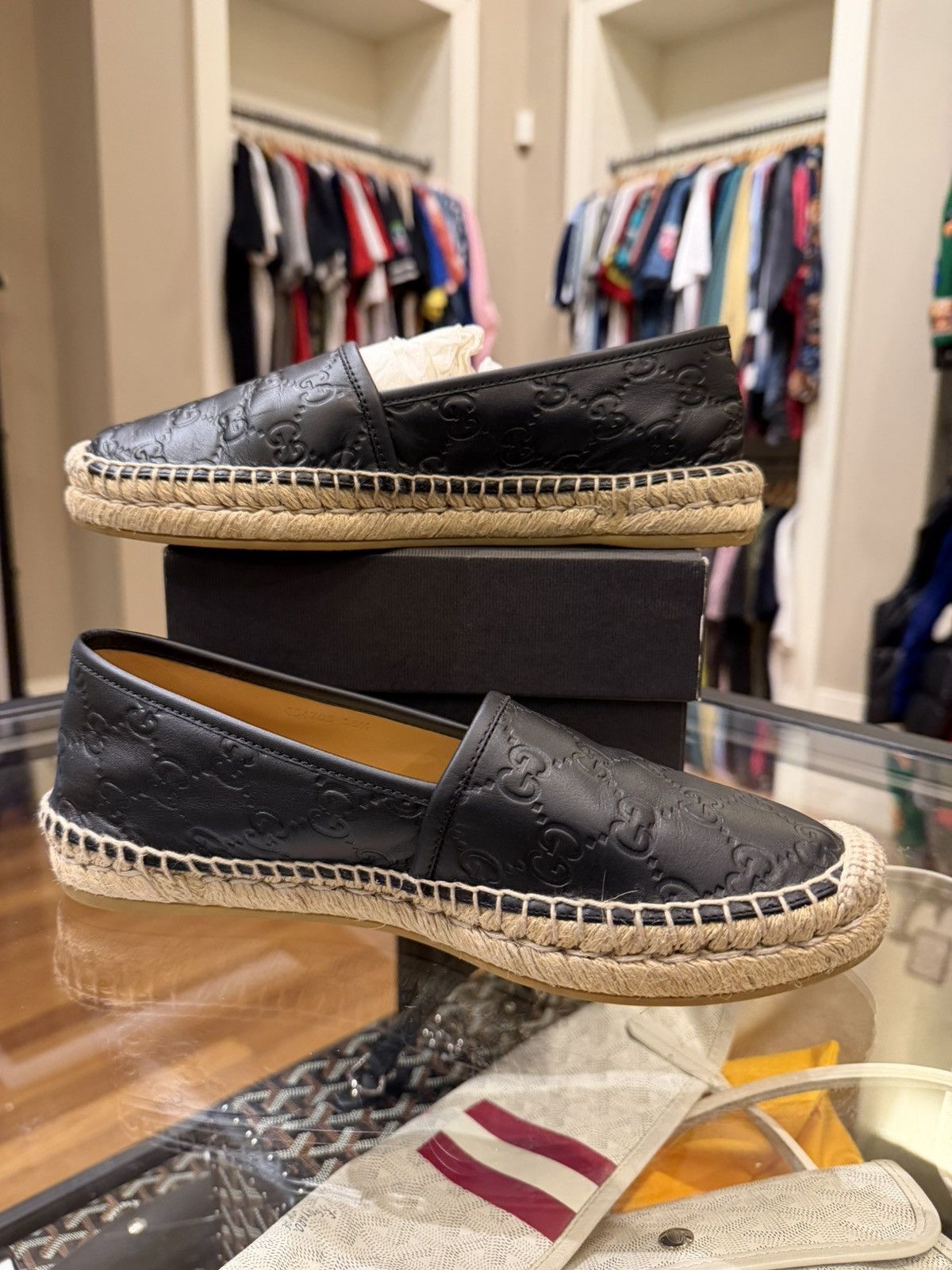 Gucci Gucci Monogram Flats Size US 7.5 / IT 37.5 - 2 Thumbnail