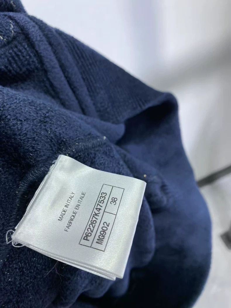 Chanel Chanel Sweatshirt zipper jacket Size XS / US 0-2 / IT 36-38 - 6 Thumbnail