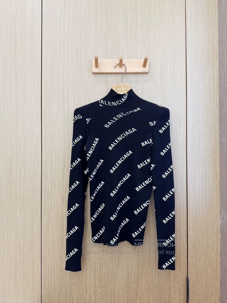 Balenciaga Balenciaga Full Print Letter Logo Open Back Slim Fit Knit Size US S / EU 44-46 / 1 - 1 Thumbnail