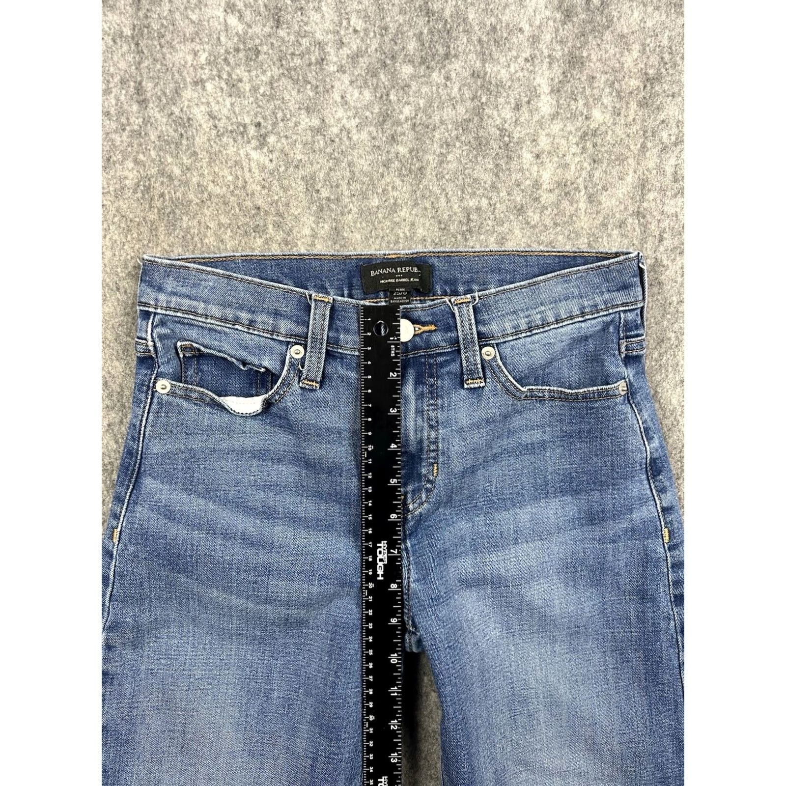 Banana Republic Banana Republic Jeans Women's High Rise Baggy Fit Barrel Leg Comfort 25 Blue Denim 5-Pocket City 26in Inseam Womens Size 25" / US 0 / IT 36 - 4 Thumbnail