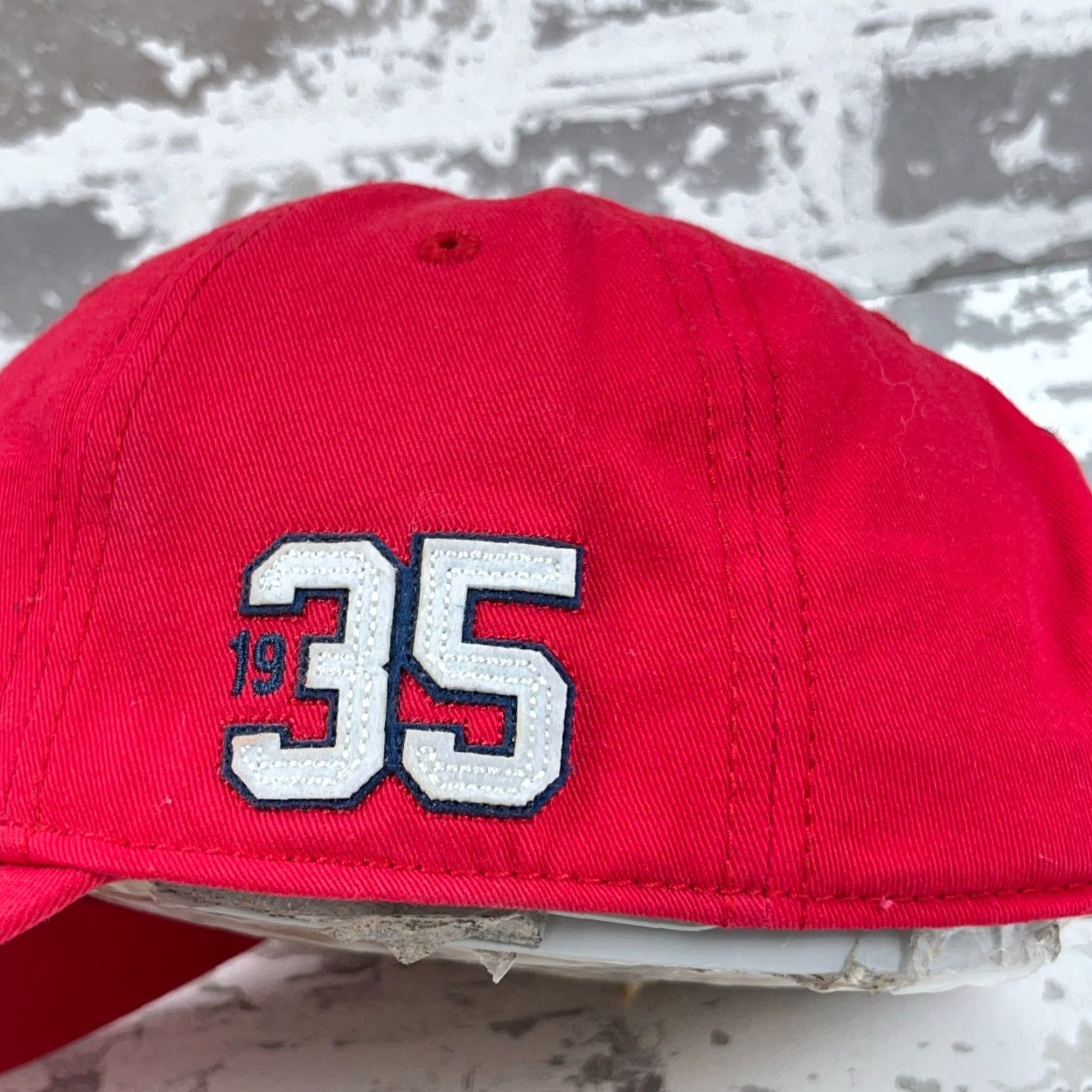 Titleist Titleist Hat Cap Red Blue Leather Strap Back Gold Dad Baseball Spell Out Script Cap Mens L Red Cotton Twill 80s 90s Retro USA Baseball Cap Size ONE SIZE - 5 Thumbnail