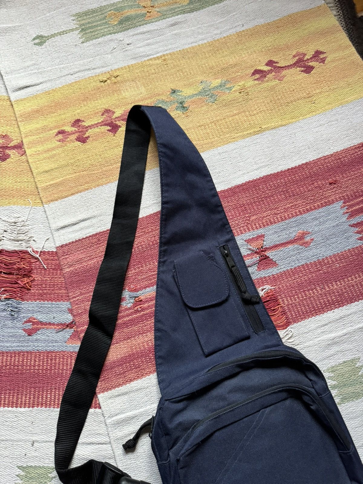 Vintage Vintage 90’s C-Bag y2k Navy Outdoor Shoulder Bag Size ONE SIZE - 3 Thumbnail