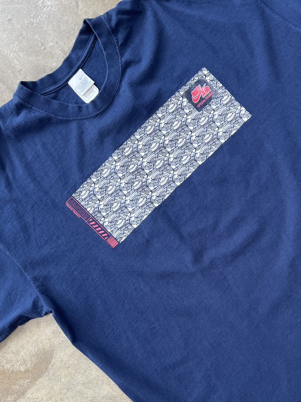 Nike × Vintage Vintage Early 2000s Nike Special Forces AF1 Tee 2XL Size US XXL / EU 58 / 5 - 1 Thumbnail