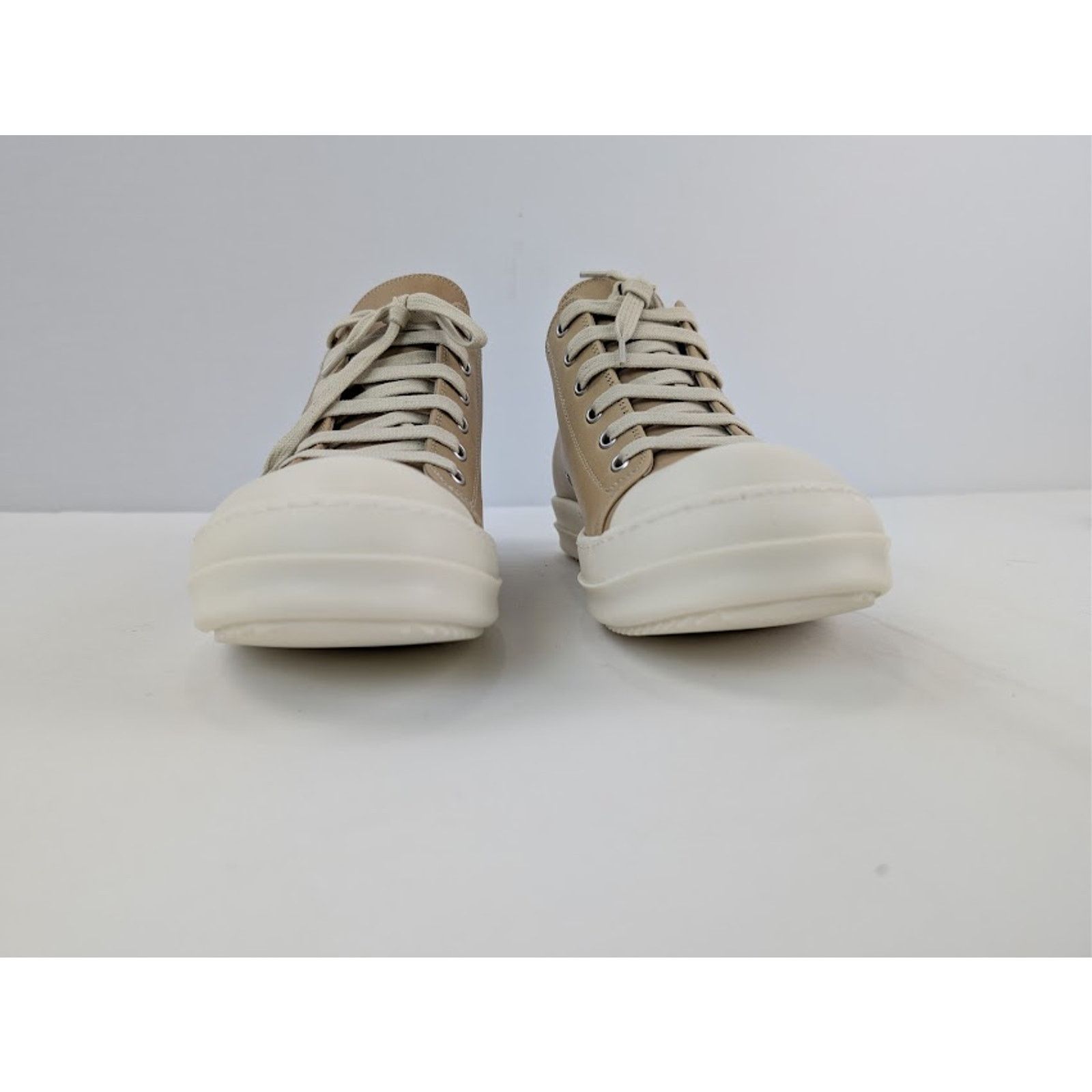 Rick Owens o1rshd1 Hollywood Runway Low Top Sneakers Parchment / Milk Size US 7 / EU 40 - 9 Thumbnail