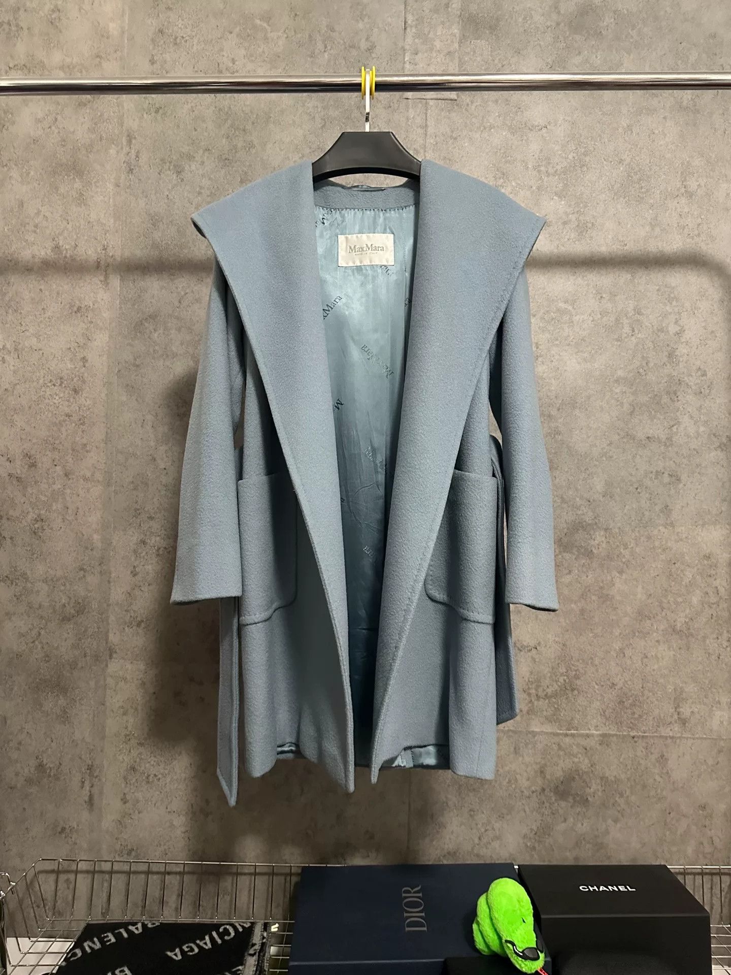 Max Mara MaxMara Blue Camel Wool Hooded Coat Size M / US 6-8 / IT 42-44 - 1 Thumbnail