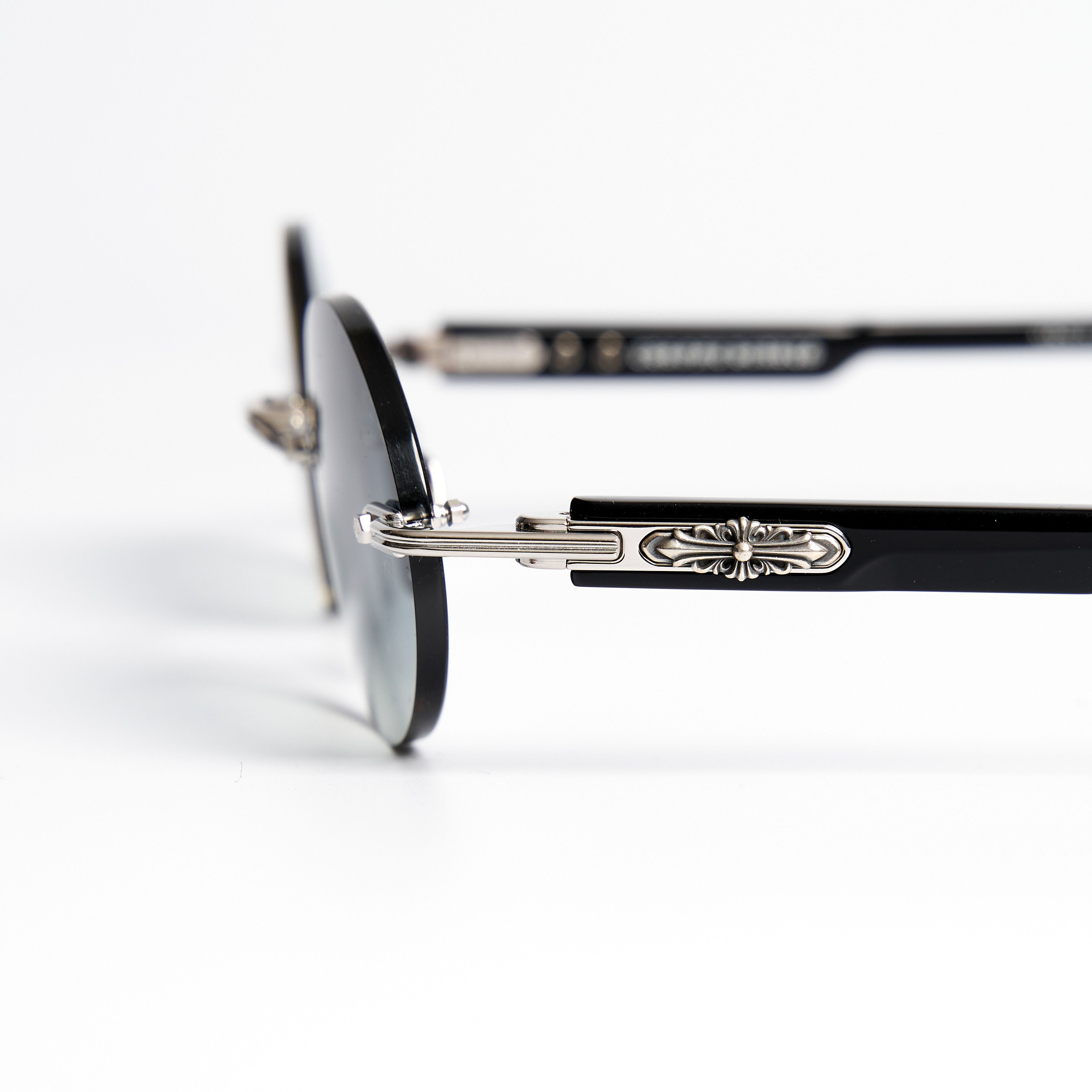 Chrome Hearts CHROME HEARTS DEEP III SHINY SILVER BLACK Size ONE SIZE - 4 Thumbnail