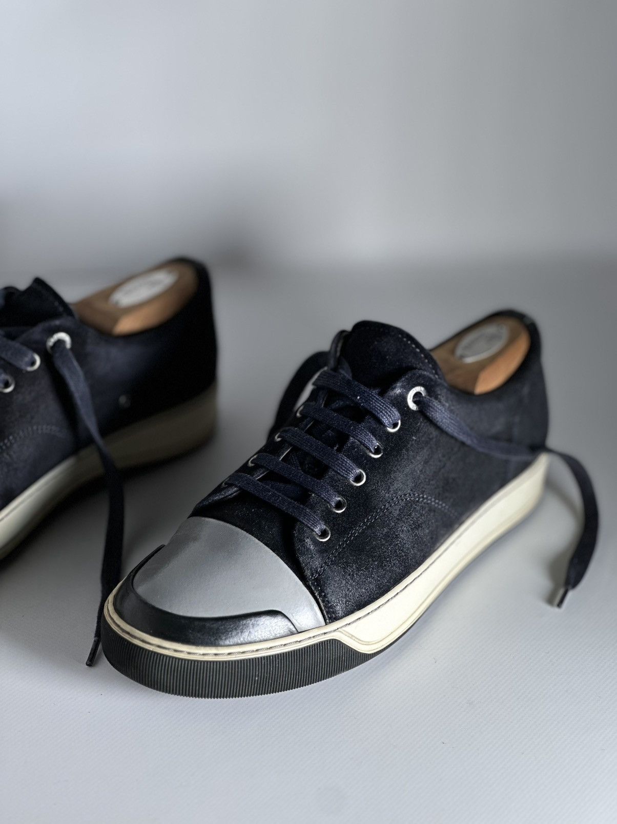 Lanvin Lanvin Blue/Black Suede and Patent Leather Low Top Sneakers Size US 6 / EU 39 - 4 Thumbnail