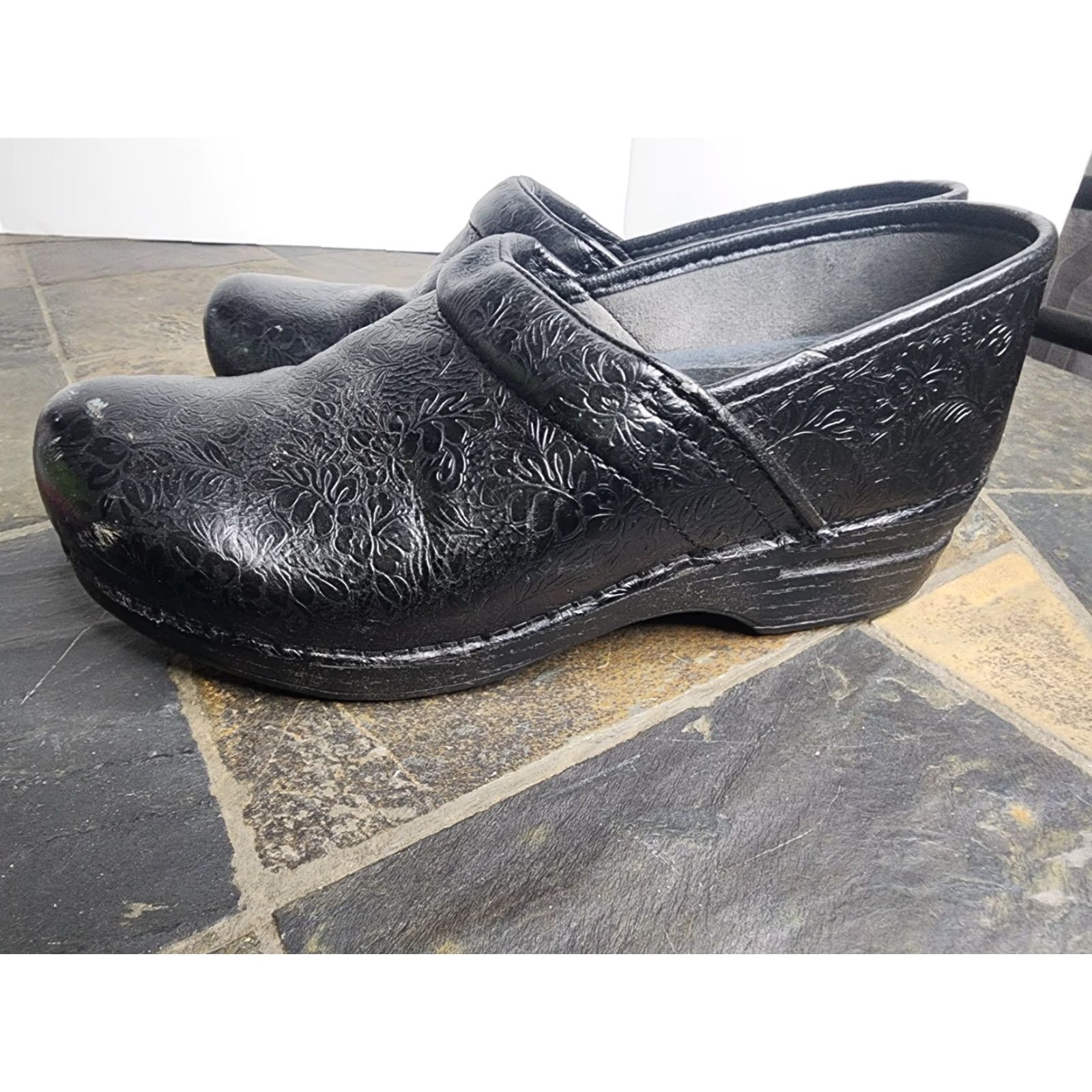 Dansko VINTAGE Dansko Professional Women's Leather Clogs Black 7.5 US 38 EU Size Comfort Shoes Mens Womens Girl Boys Size ONE SIZE - 3 Thumbnail