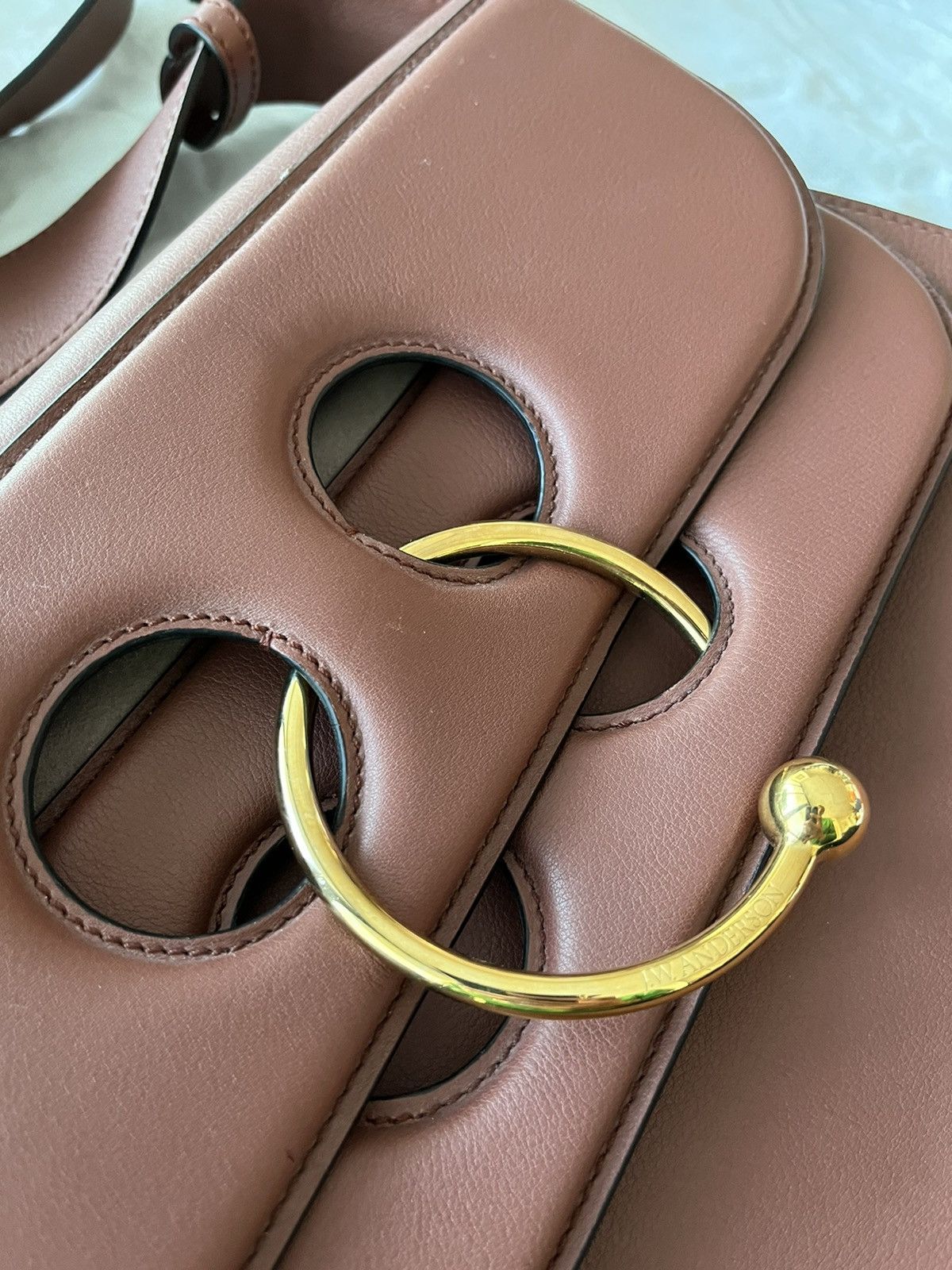 JW Anderson Rare Brand New Limited Edition J.W. Anderson Pierce Bag XL Size ONE SIZE - 17 Thumbnail