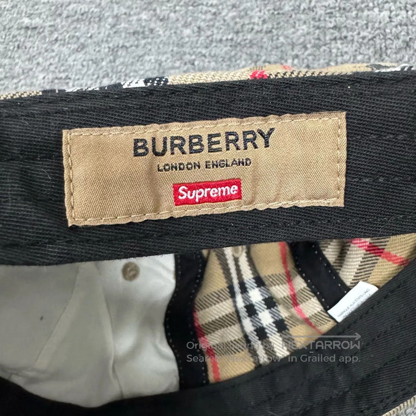 Burberry BURBERRY War Horse embroidery letter logo Classic checkere Size ONE SIZE - 6 Thumbnail