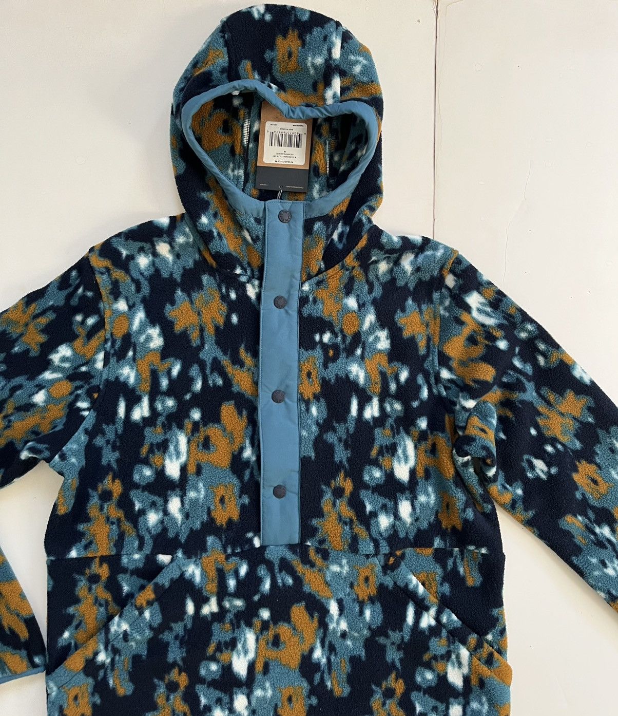 The North Face North Face 1/4 Snap Carbondale Fleece Hood, Camo Print, NWT Size US M / EU 48-50 / 2 - 4 Thumbnail