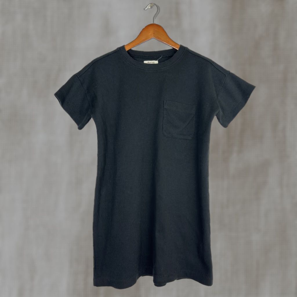 Madewell Madewell XS rib T-Shirt Dress Black Front Pocket Chest Cotton Blend Dress T-Shirt Women XS Black Pockets 90s? Size XS / US 0-2 / IT 36-38 - 1 Thumbnail