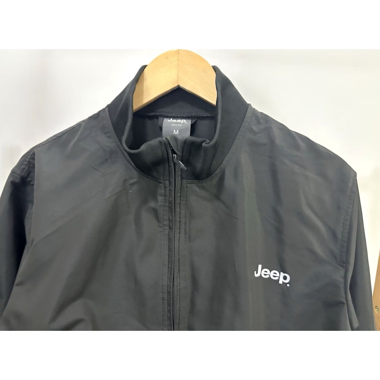 Jeep Jeep Men's Full Zip Bomber Jacket Light Charcoal M Size Knit Polyester Windbreaker Casual Shirt Womens Mens? Size US M / EU 48-50 / 2 - 5 Thumbnail