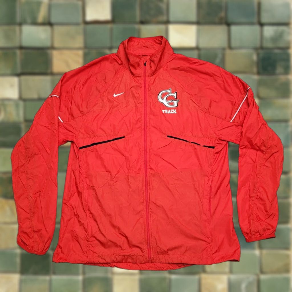 Nike VINTGE Nike Jacket Mens M Red Ultra Light Track Running Vented Windbreaker Size US M / EU 48-50 / 2 - 1 Thumbnail