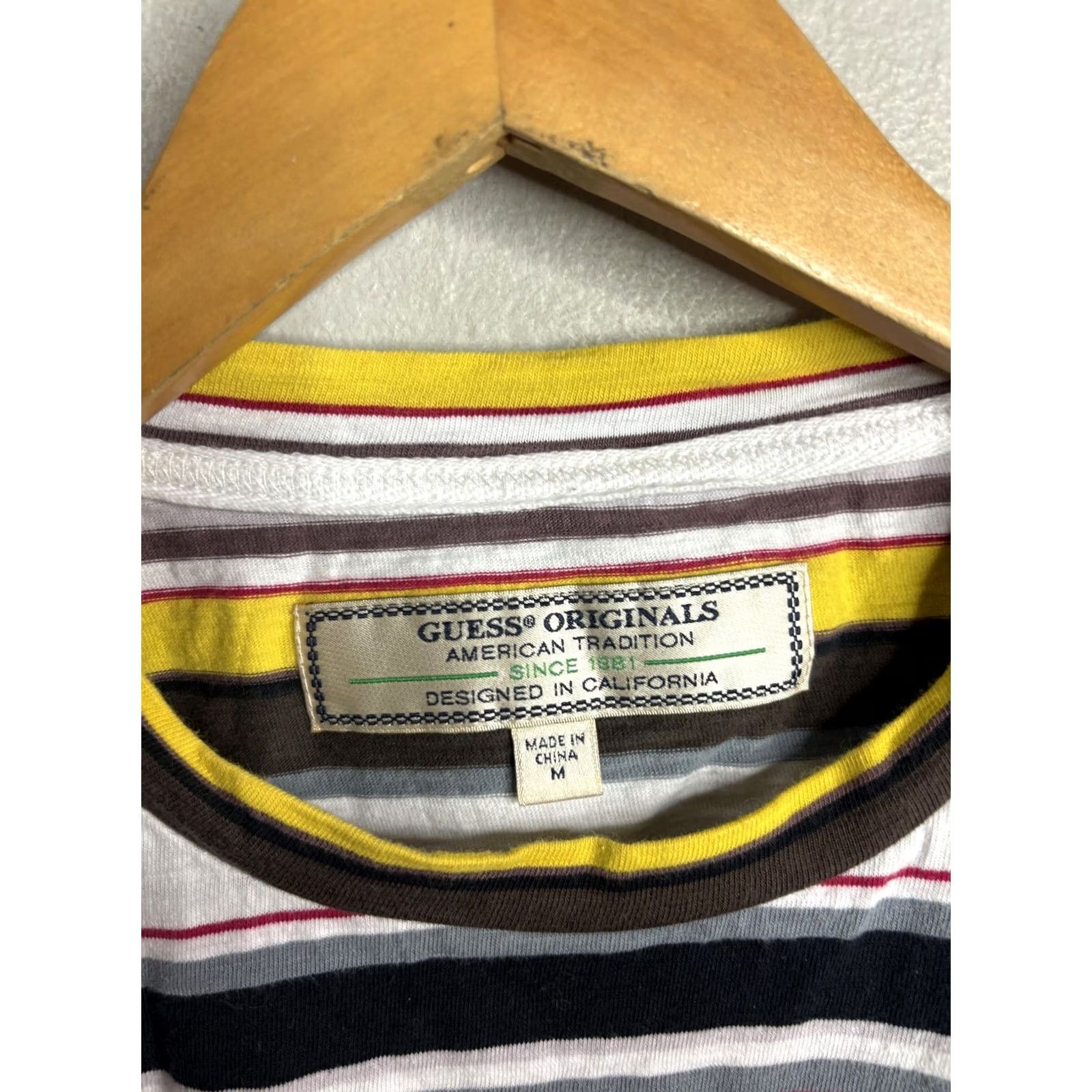 Guess GUESS Originals Shirt Mens Medium Multicolor Striped Embroidered Los Angeles Tee Size US M / EU 48-50 / 2 - 3 Thumbnail