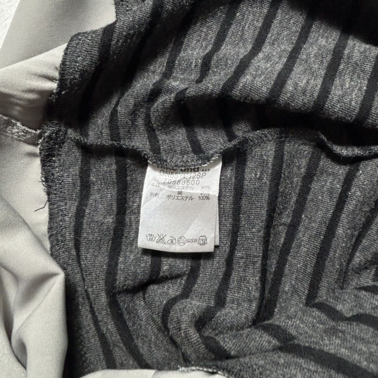 Japanese Brand Niko and Dark grey striped three-quarter sleeve shirt Size ONE SIZE - 6 Thumbnail