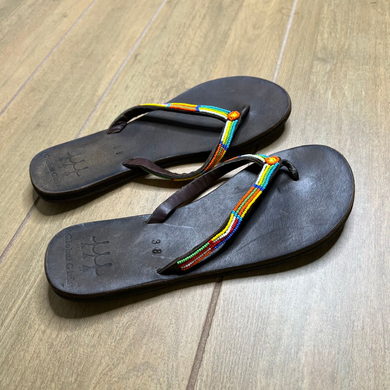 Vintage Global Girls Multi Flip Flop sandals handcrafted Sz 38 7.5-8 Size US 7.5 / IT 37.5 - 4 Thumbnail