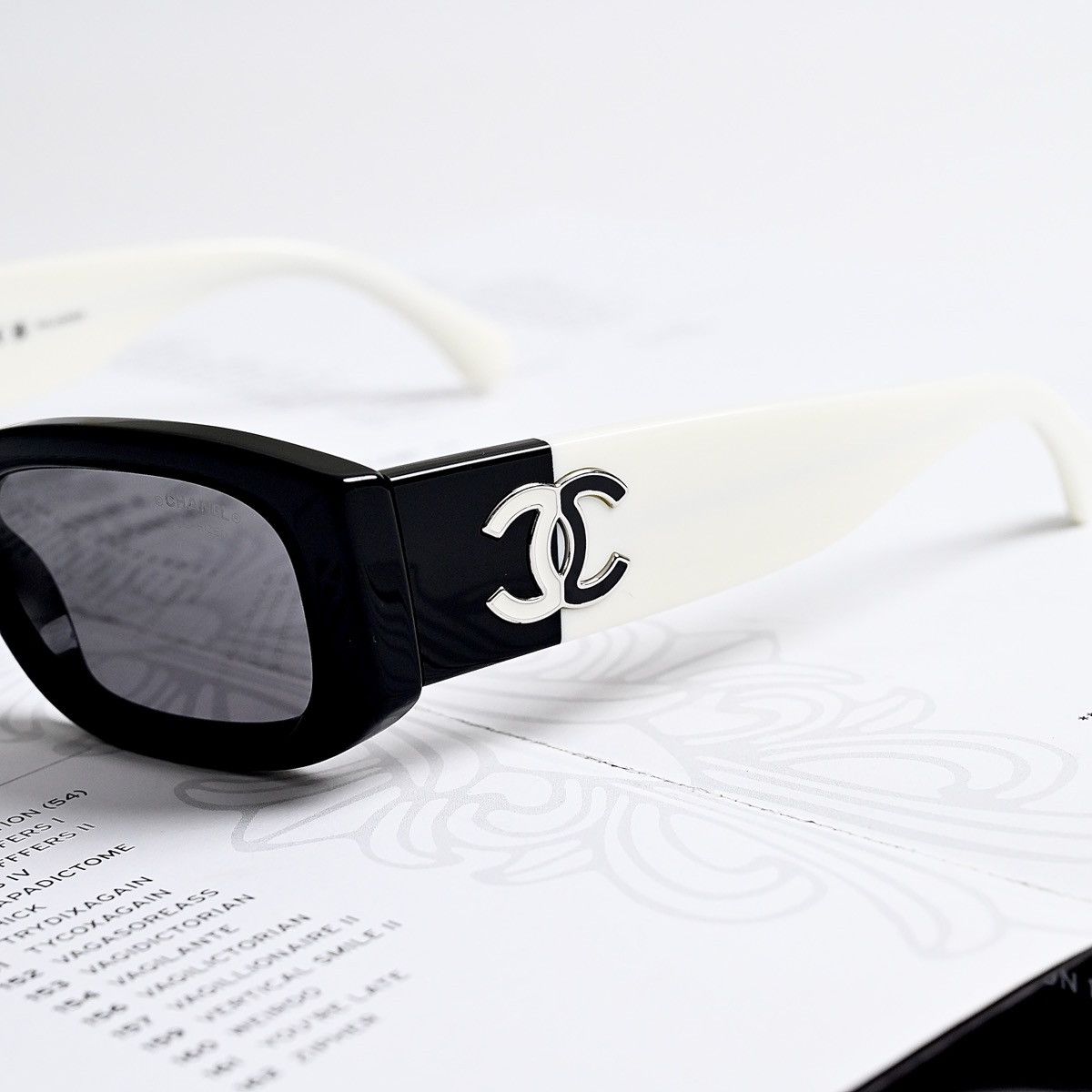 Chanel CHANEL 0CH5525 SUNGLASSES Size ONE SIZE - 3 Thumbnail