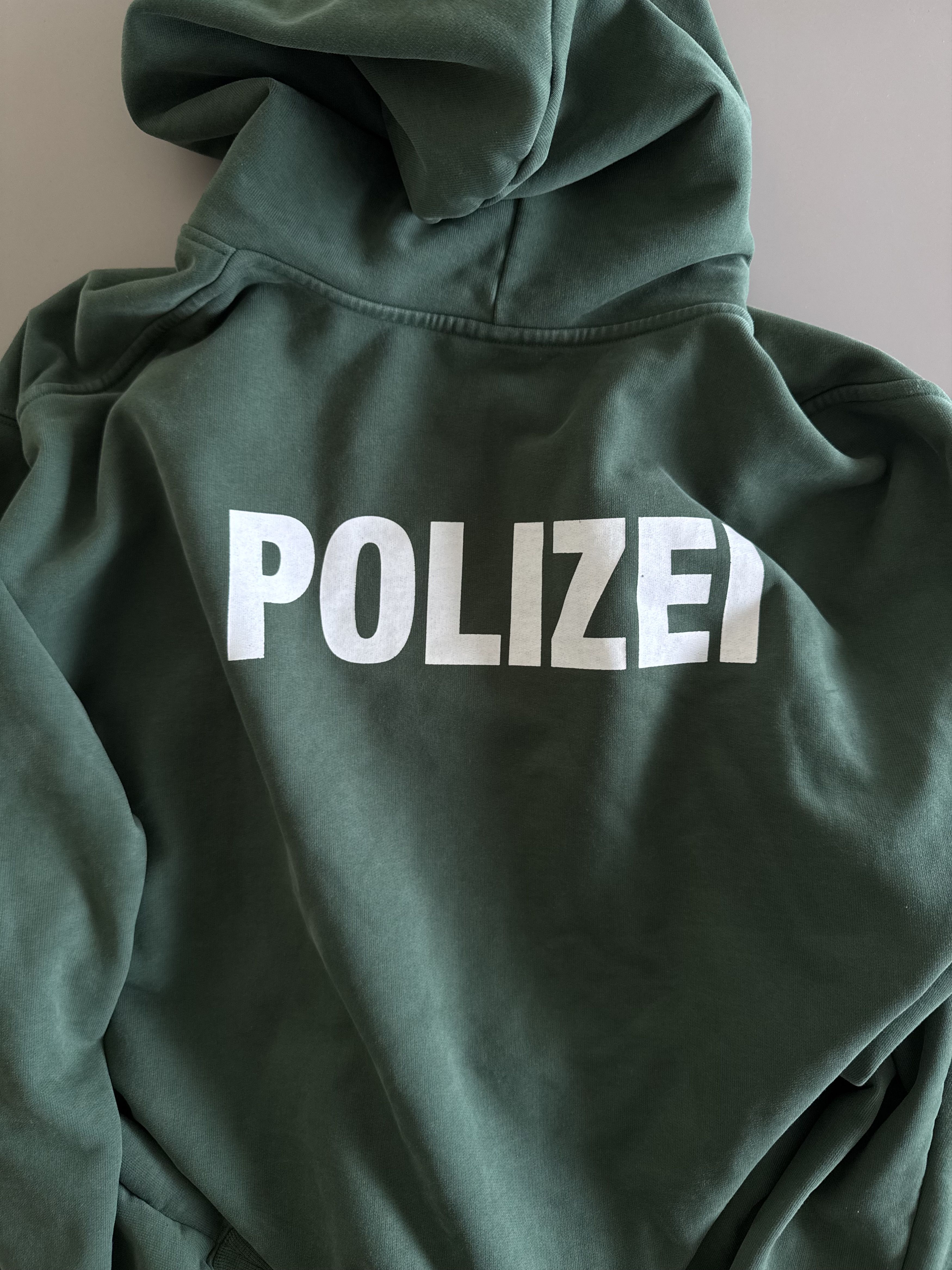 Vetements Polizei Hoodie SS16 Size US S / EU 44-46 / 1 - 2 Thumbnail