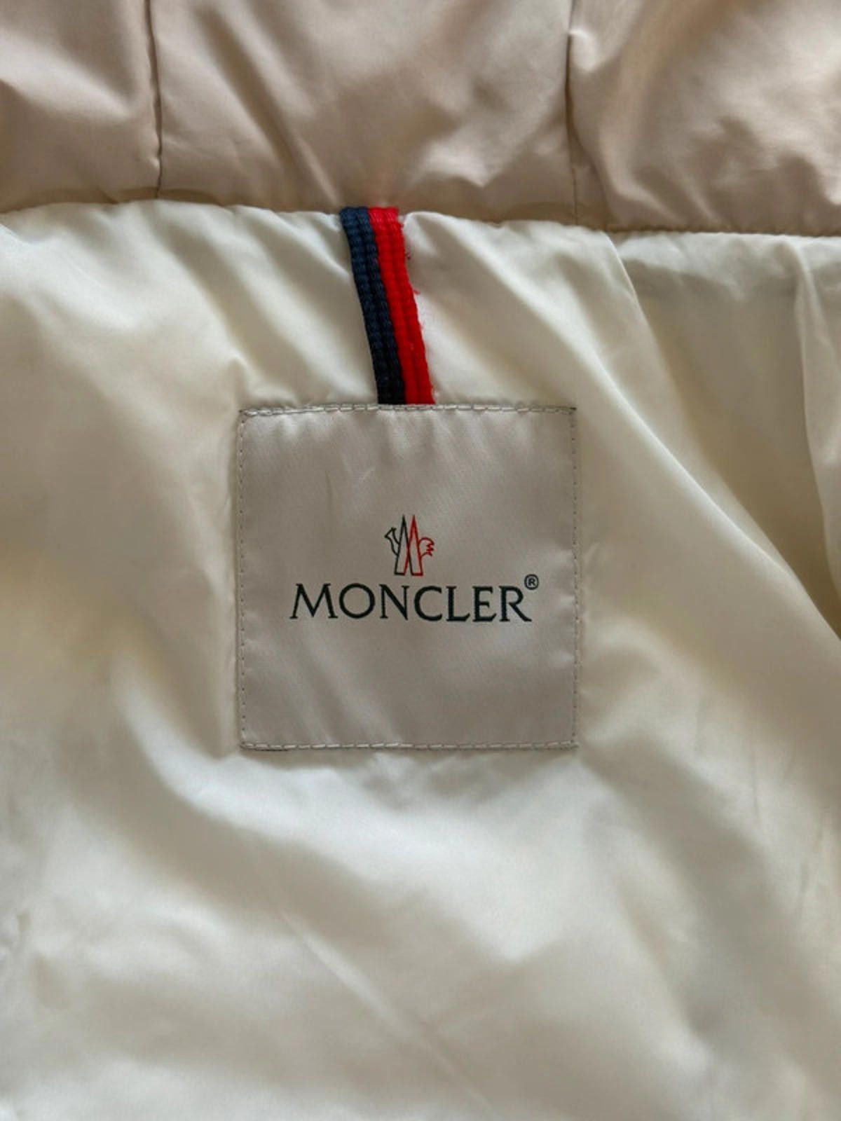 Moncler Moncler Merville Giubbotto beige down jacket Size XS / US 0-2 / IT 36-38 - 8 Thumbnail
