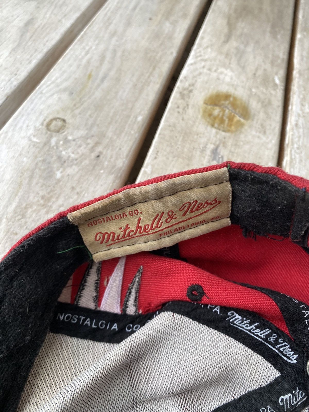 Mitchell & Ness × NBA × Vintage Vintage 90’s Chicago Bulls Mitchell & Ness NBA Cap Size ONE SIZE - 7 Thumbnail