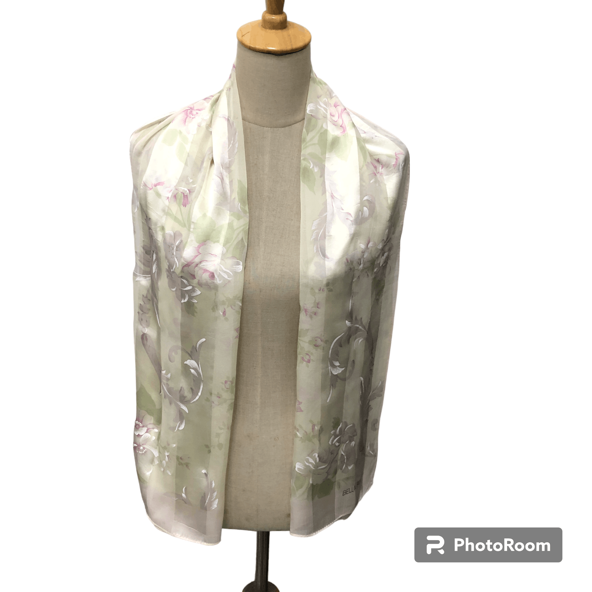 Japanese Brand Bella Rosa Floral Silk Scarf Silk Stole M970 Size ONE SIZE - 1 Thumbnail