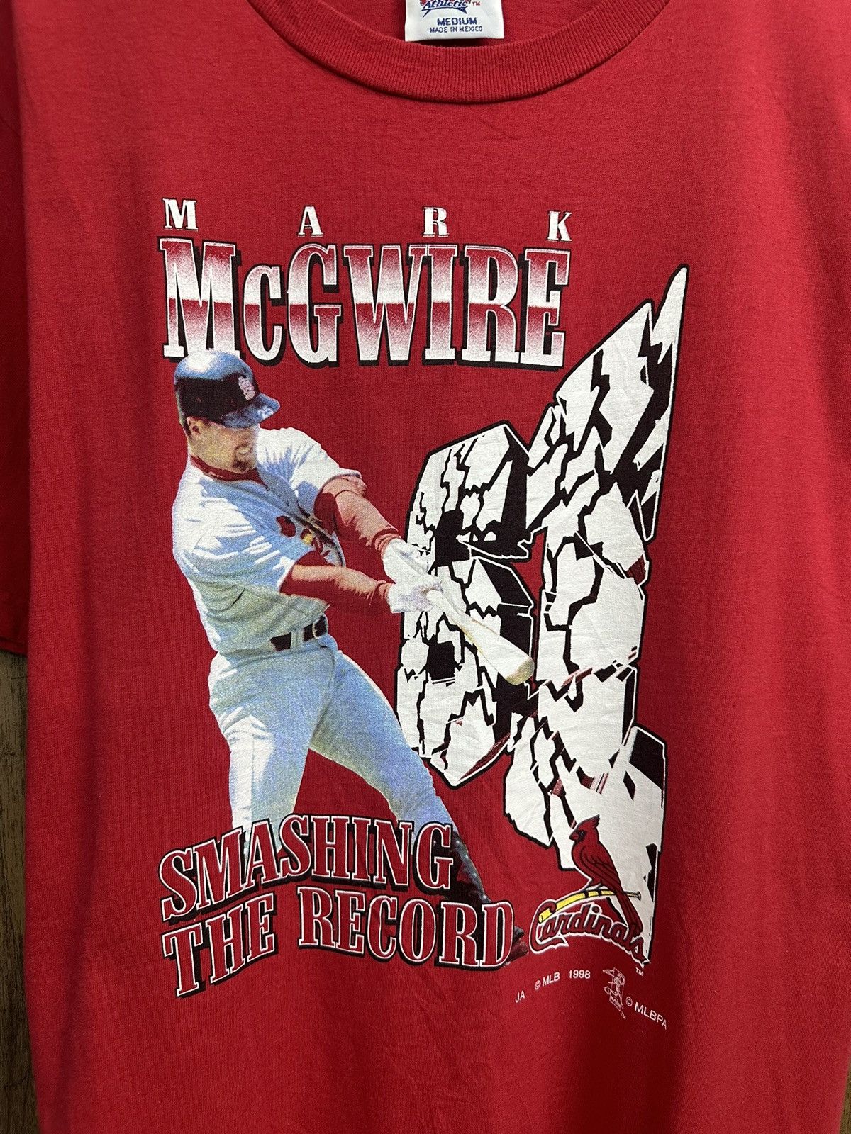 MLB Vintage MLB Mark Mc Gwire Smashing The Record A534 Size US M / EU 48-50 / 2 - 2 Thumbnail