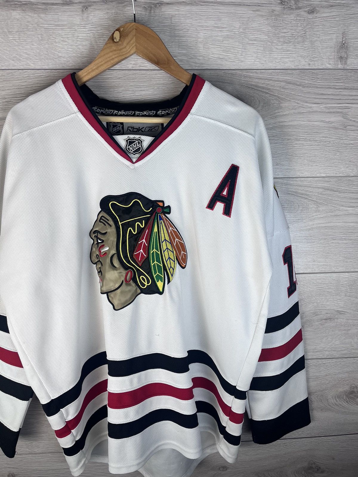 Reebok REEBOK HOKEY JERSEY NHL PATRICK SHARP #10 CHICAGO BLACKHAWKS Size US L / EU 52-54 / 3 - 4 Thumbnail