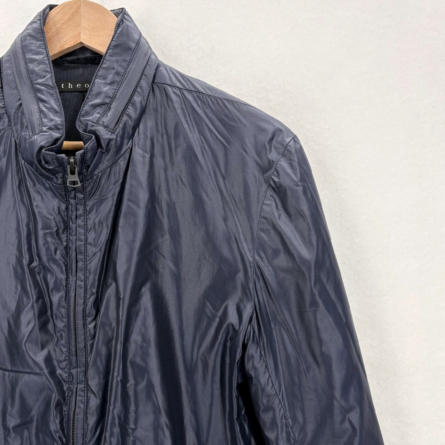 Theory Theory Jacket Mens Small Blue Gabe S Metaphoric Hooded Nylon Zip Lightweight Windbreaker Size US S / EU 44-46 / 1 - 2 Thumbnail