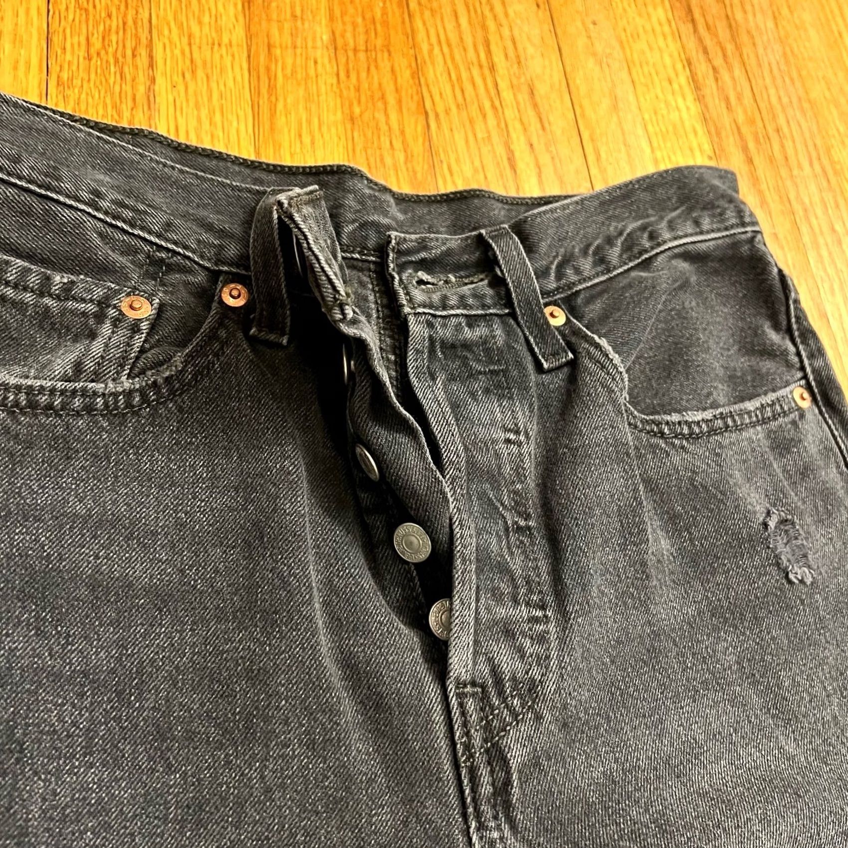 Levi's Item Specifications: Brand: Adidas Size 27" / US 4 / IT 40 - 2 Thumbnail