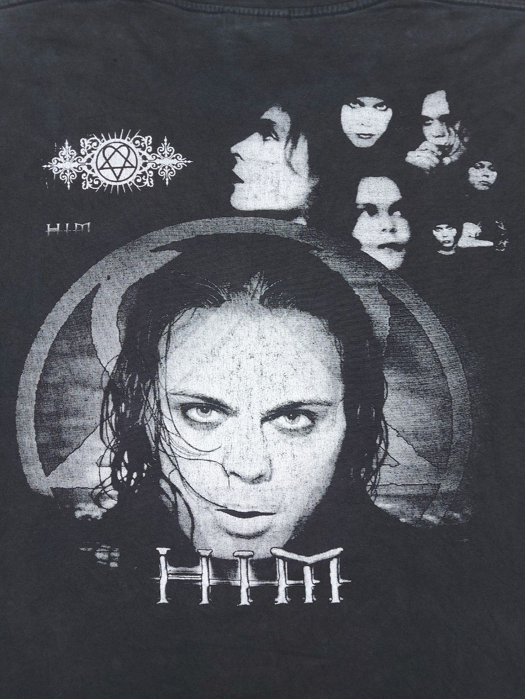 Band Tees Vintage 90s Y2K HIM Band Ville Valo Heartgram VV TEE Size US XL / EU 56 / 4 - 10 Thumbnail