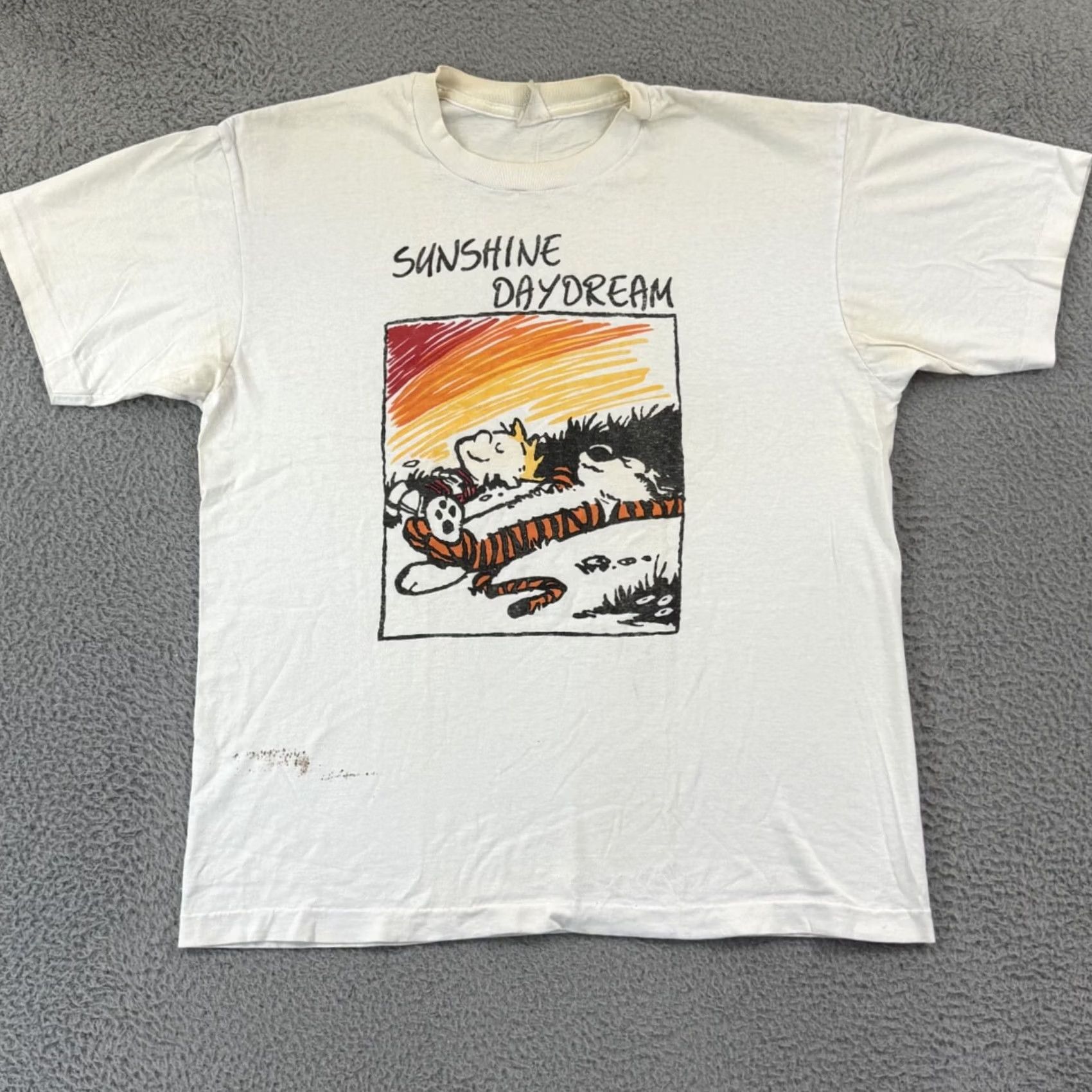 Vintage VINTAGE Grateful Dead Shirt Mens 2XL White Cotton Graphic Print 90s Calv in Hobbes Sunshine Daydream Band Mens Size US XXL / EU 58 / 5 - 2 Thumbnail
