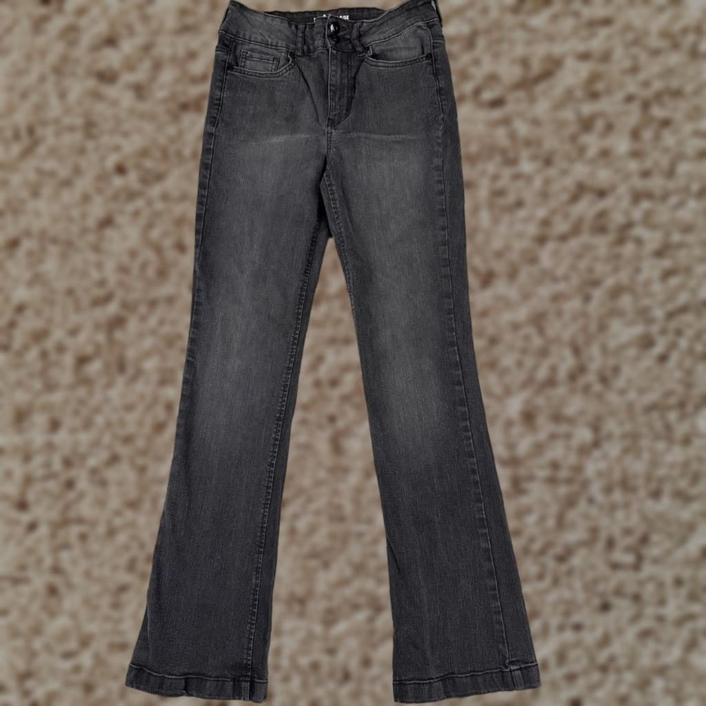 Vintage No Boundaries Jeans Juniors 7 Black Denim Bootcut Mid Rise Cotton Blend 26x31 Size 28" / US 6 / IT 42 - 1 Thumbnail