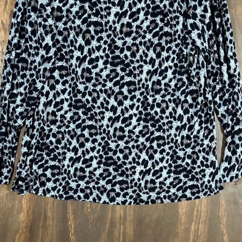 Vintage Mario Serrani Womens Blouse Brown Leopard Long Sleeve Round Neck XL Adjusted Fit Relaxed Casual Knit One Word: Blouse Size XL / US 12-14 / IT 48-50 - 3 Thumbnail