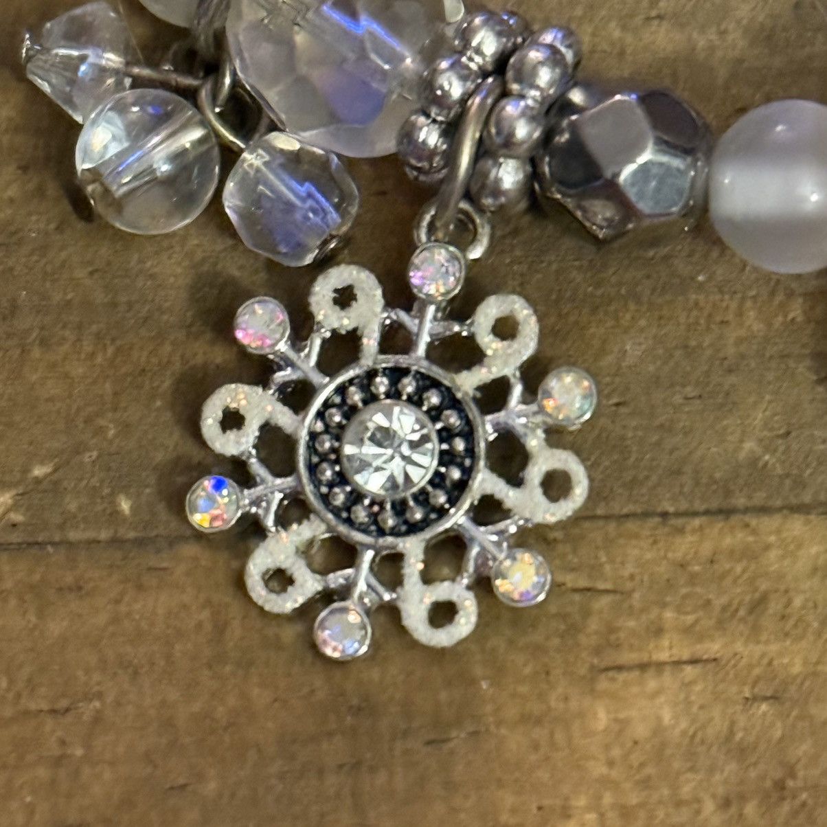 Other Sparkly silver tone snowflake charm stretch bracelet Size ONE SIZE - 3 Thumbnail
