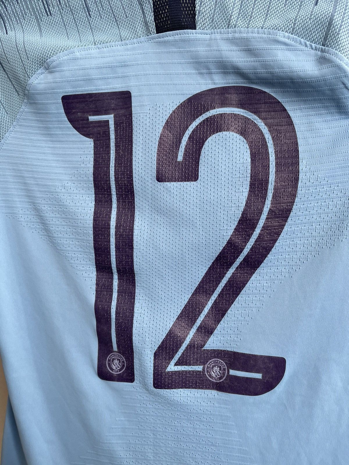 Nike 2018/2019 Nike Manchester City Player Issue Match Worn Shirt Size US S / EU 44-46 / 1 - 9 Thumbnail