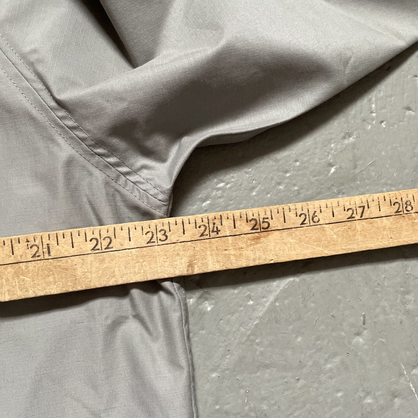 Coach VINTAGE Coach Snow Peak Takibi Spec Fire Resistant Jacket Windbreaker USA M Gray Men L NWOT Japan USA M NWOT Size US L / EU 52-54 / 3 - 3 Thumbnail