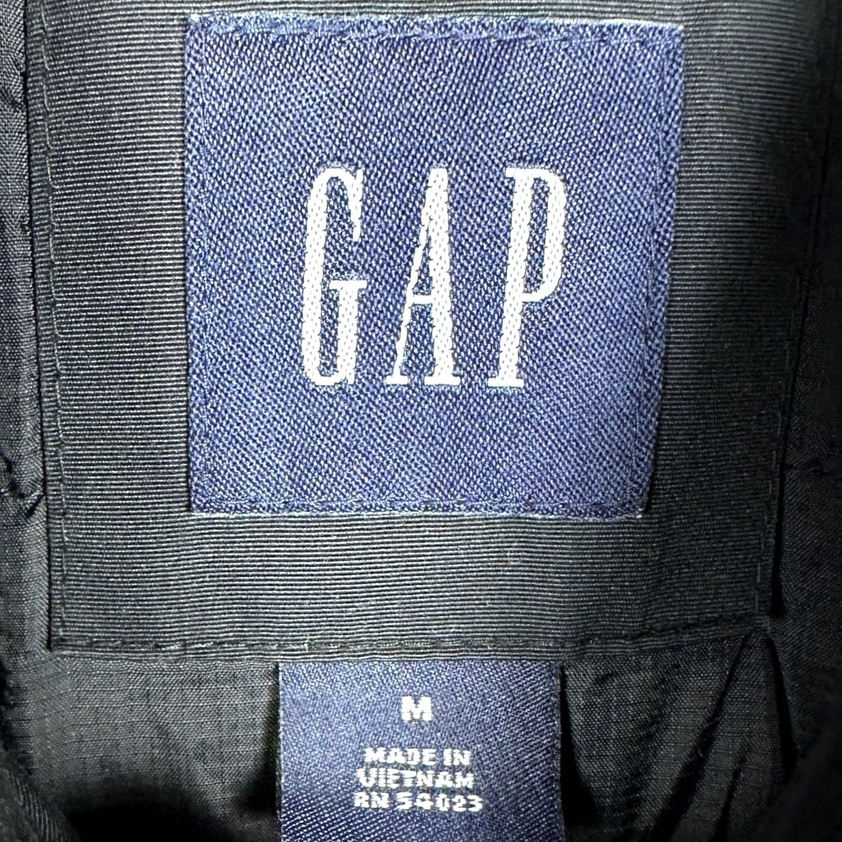 Gap Gap Overcoat Jacket Mens Medium Black Mac Coat Car Coat Button Front Closure Pockets Adjustable Cuffs Lined Quilted Fall Business, Workwear Mens Size US M / EU 48-50 / 2 - 4 Thumbnail