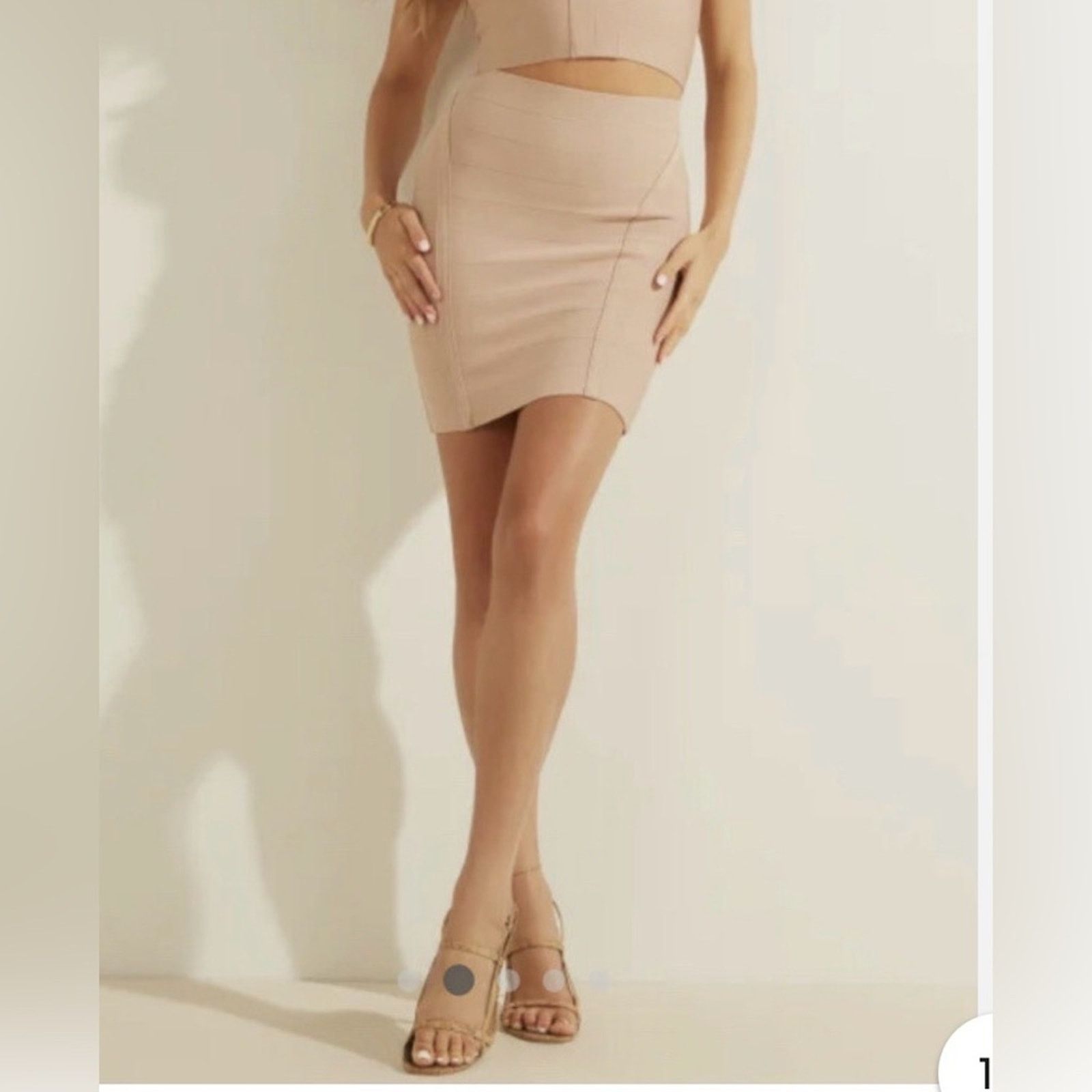 Guess Guess Elegant Tan Bandage Skirt size XS Size 26" / US 2 / IT 38 - 3 Thumbnail