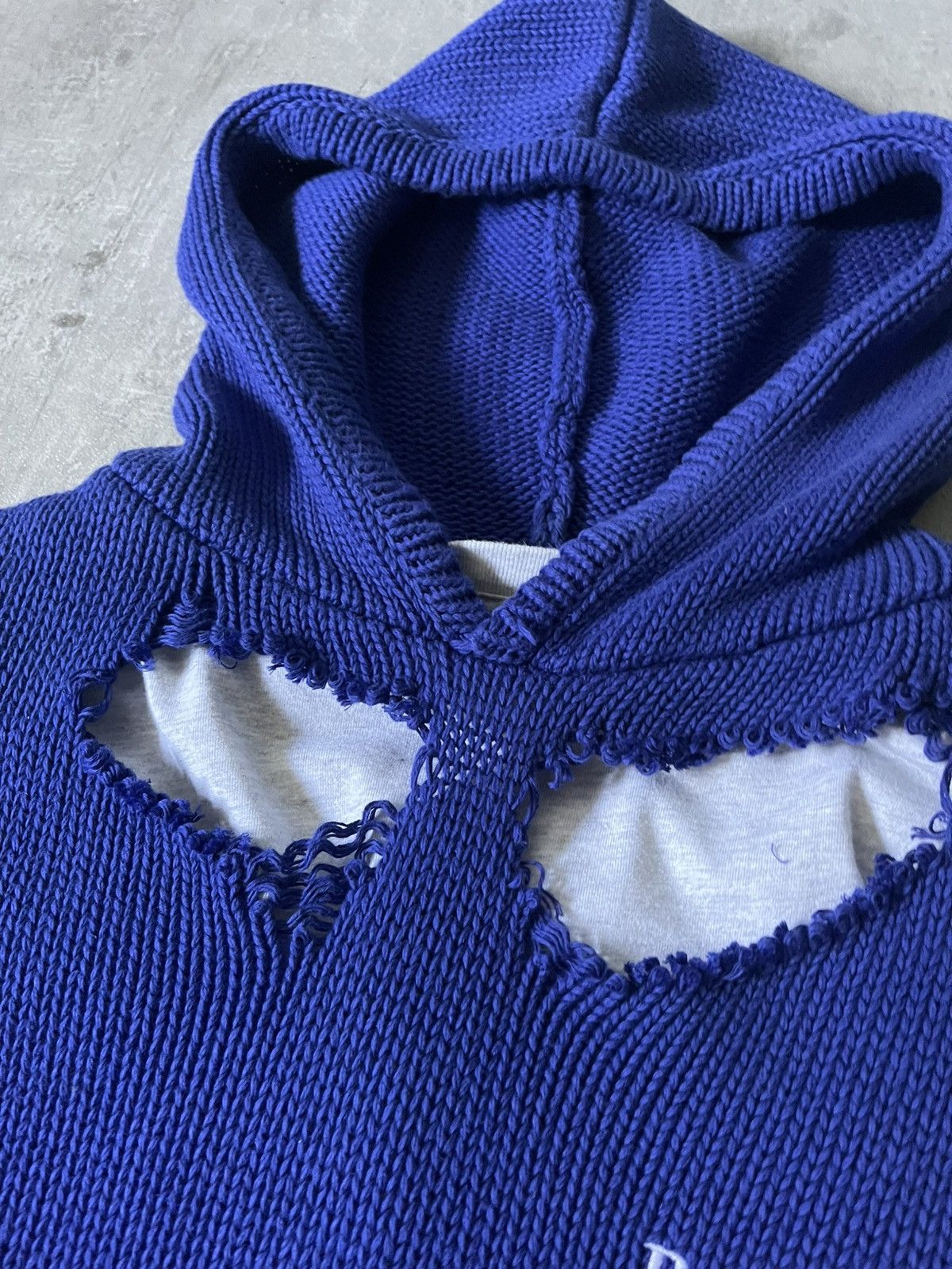 Balenciaga Balenciaga F/W 21 Political Campaign distressed sweater Size US S / EU 44-46 / 1 - 8 Thumbnail
