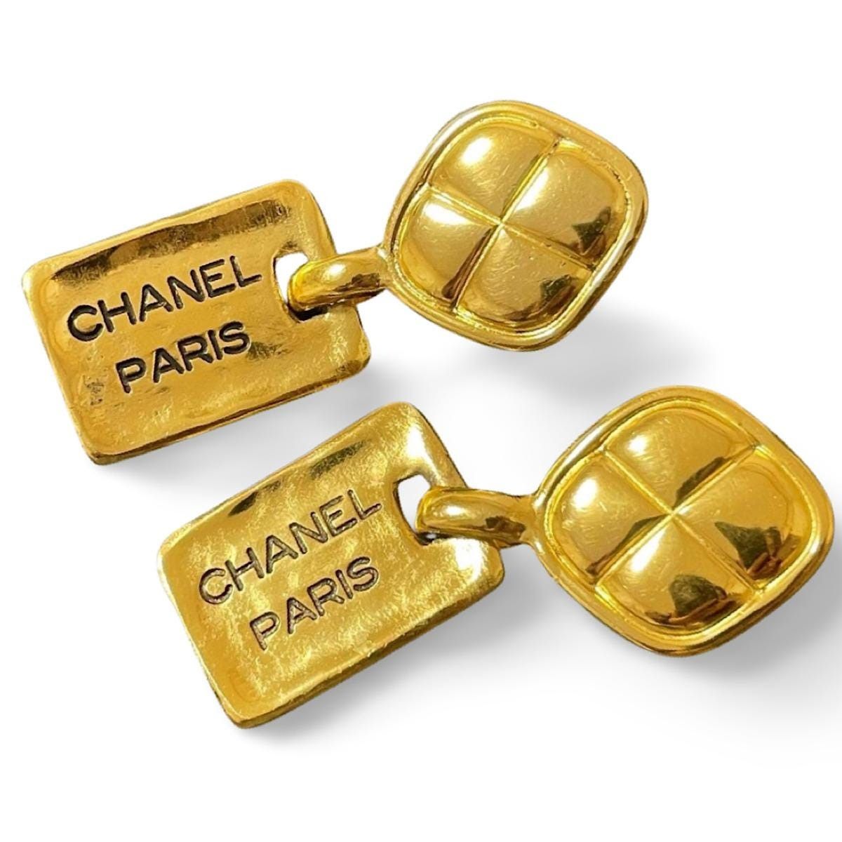 Chanel Vintage CHANEL matelasse and logo plate dangle earrings Size ONE SIZE - 6 Thumbnail