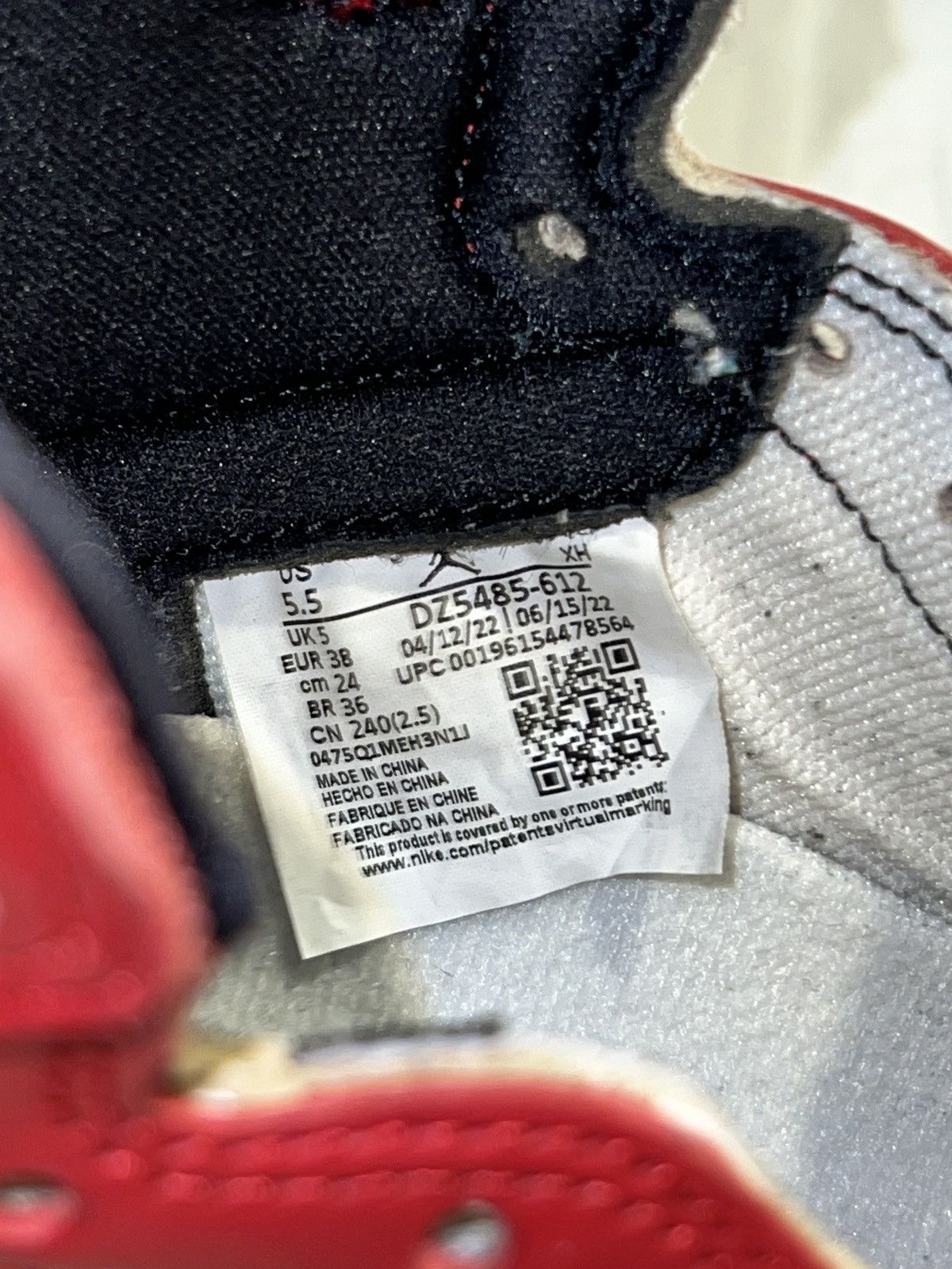 Nike AIR JORDAN 1 RETRO HIGH OG LOST AND FOUND. Size US 5.5 / IT 35.5 - 8 Thumbnail