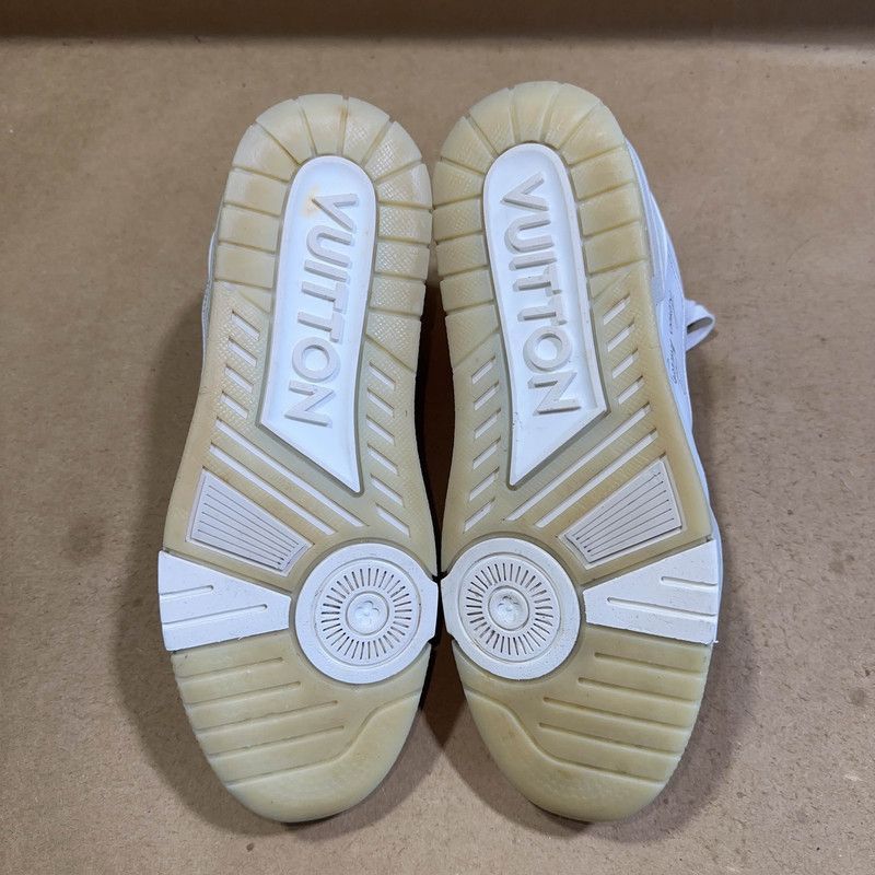 Louis Vuitton Louis Vuitton Low-top Trainer Sneakers in White - Size US 8.5 / EU 41-42 - 3 Thumbnail