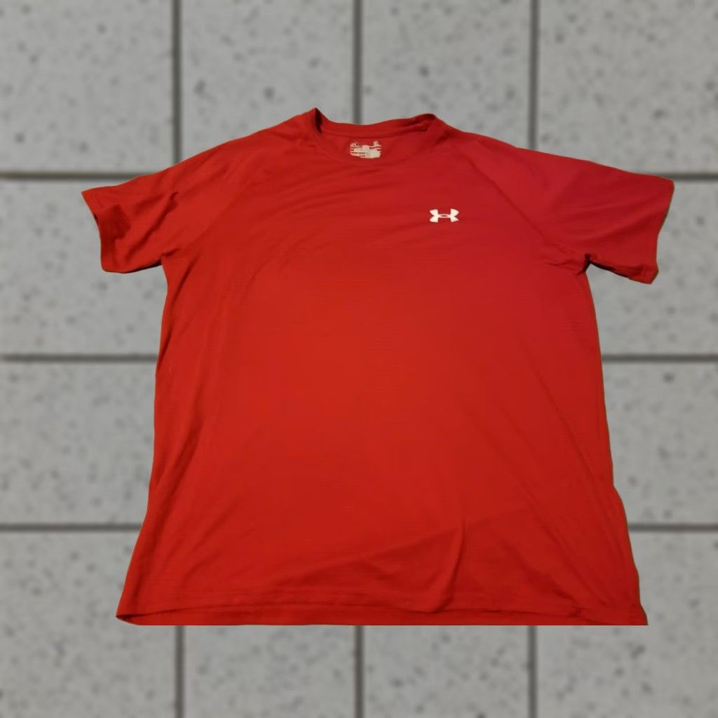 Under Armour Under Armour Shirt Mens L Red Athletic Gym Workout T-Shirt Regular Size Guide Included Size US L / EU 52-54 / 3 - 1 Thumbnail